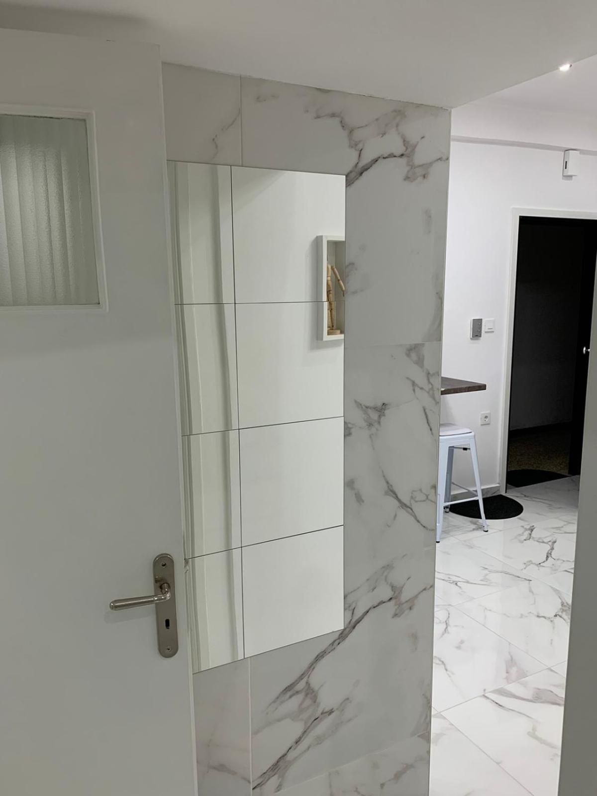 White Apartment Athen Eksteriør billede